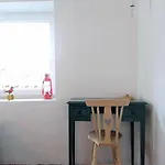 Casa Pe Do Castelo