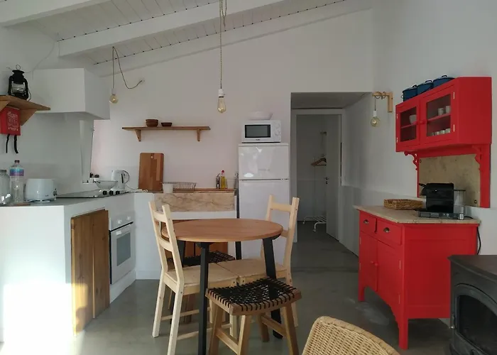 Casa Pe Do Castelo * Aljezur